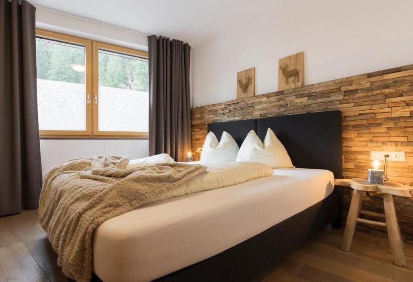 Апартаменты 3 Спальни, Aparthotel Herzblick Gmbh