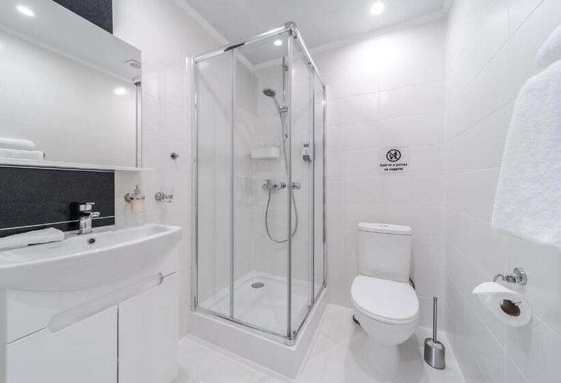 Номер Стандарт с Балконом, Guest House