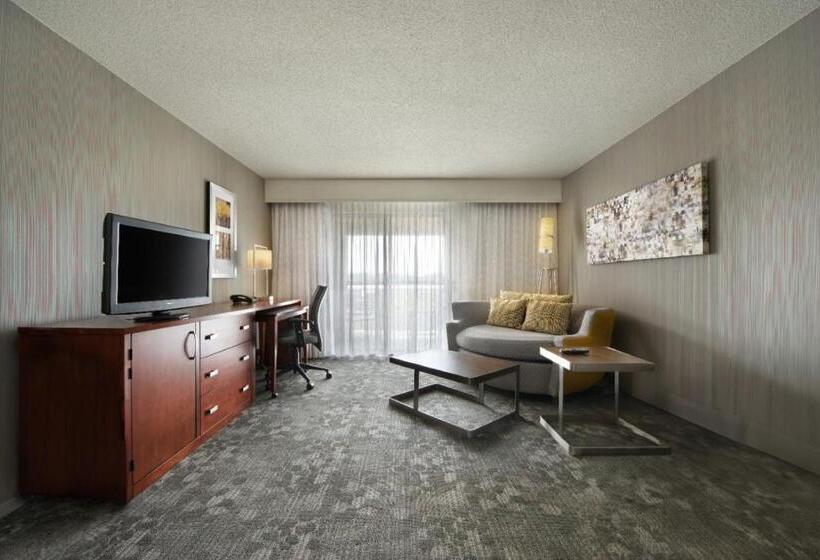 Quarto Standard Cama King, Courtyard Mishawaka University Area