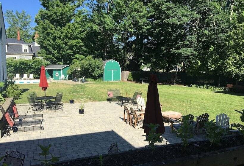 Номер Deluxe Кровать Кинг, Cranmore Inn