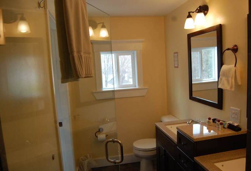 Номер Deluxe Кровать Кинг, Cranmore Inn