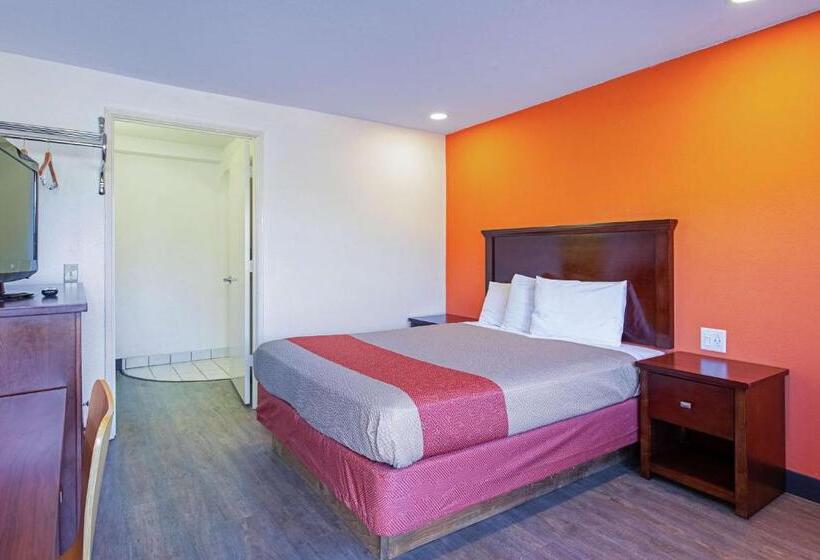 Номер Deluxe, Motel 6 Pendleton, Or  West