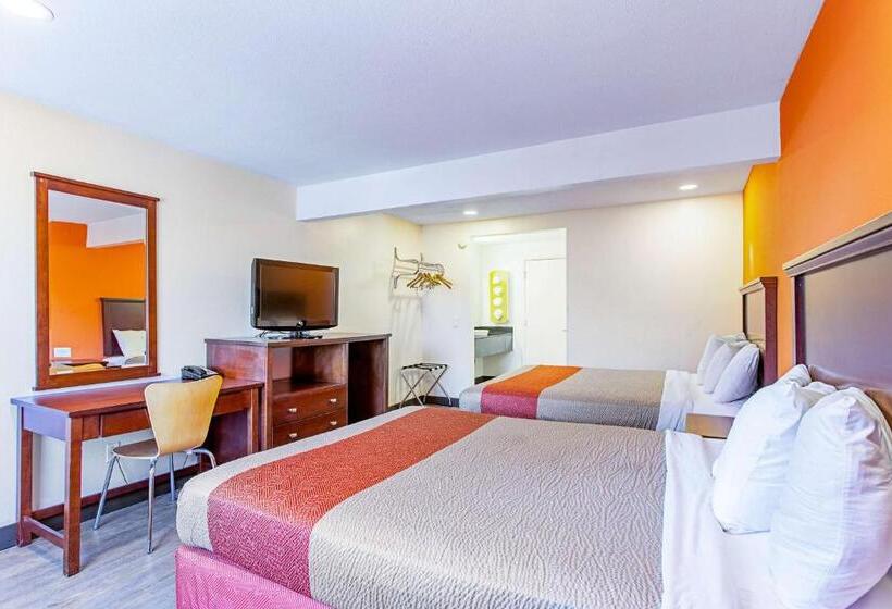 Номер Deluxe, Motel 6 Pendleton, Or  West