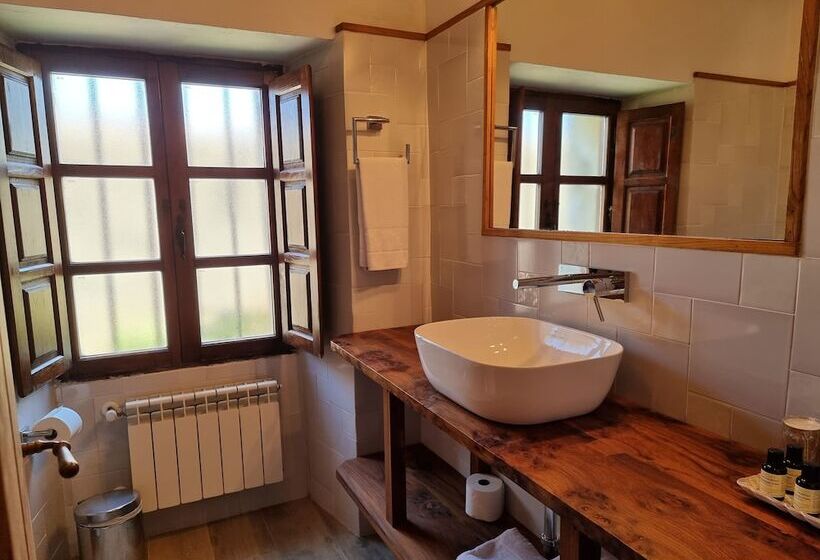اتاق استاندارد سه نفره, Posada Condado De La Mota