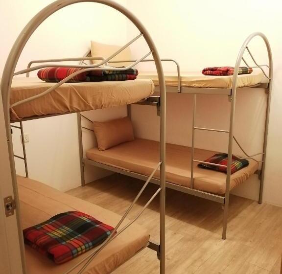اتاق استاندارد چهارنفره با سرویس بهداشتی مشترک, Fang Zu Ming Concept Guesthouse