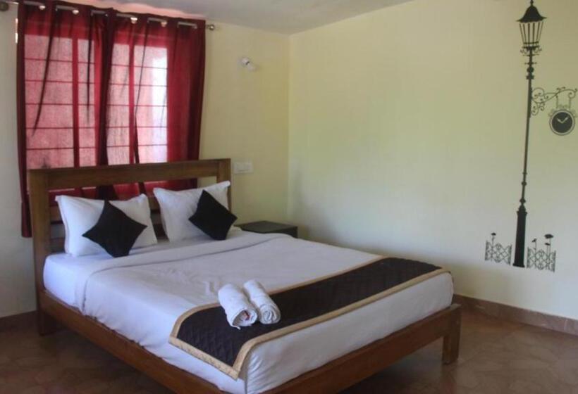 豪华房间, Kollanoor Guest House