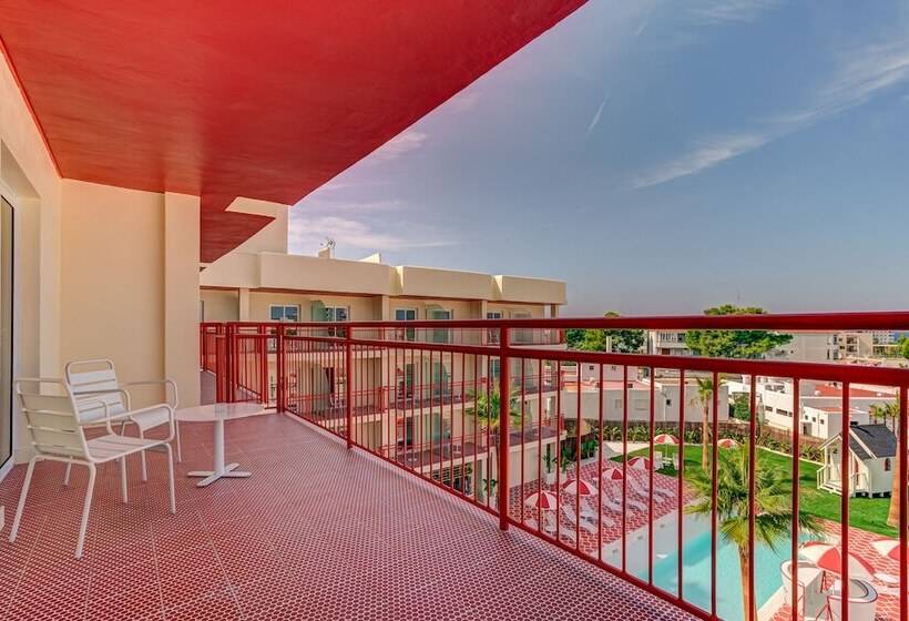 جناح, Romeos Ibiza  Adults Only