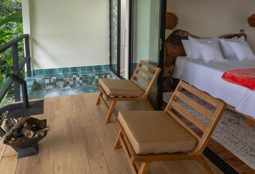 带按摩浴盆的套房, El Edén Country Hotel Y Club Residencial