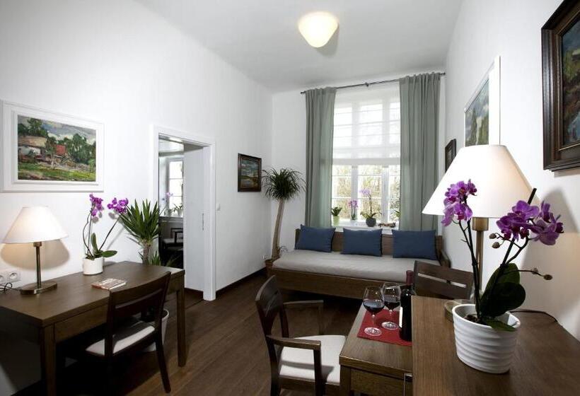 ２ベッドルームデラックスアパートメント, Apartmány šupina