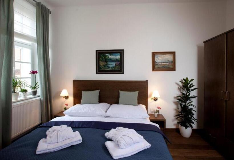 デラックスルーム, Apartmány šupina