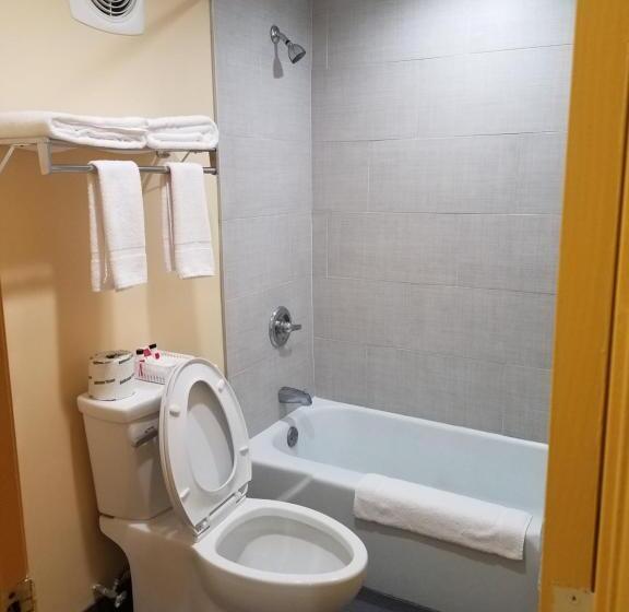 Quarto Estandar Cama King, Days Inn By Wyndham Oak Ridge Knoxville