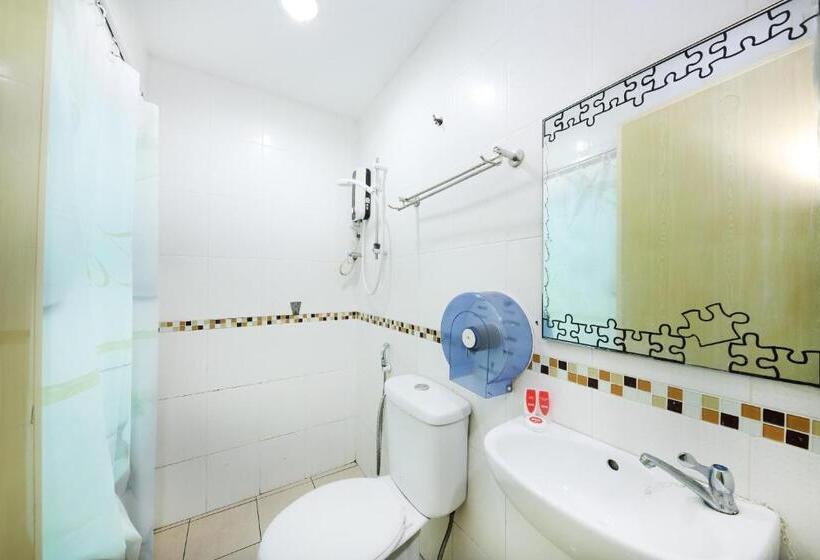 سوییت سوپریور, Batu Caves Star Hotel By Oyo Rooms