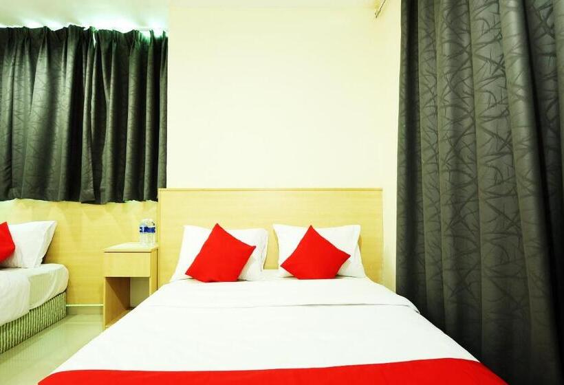 سوییت سوپریور, Batu Caves Star Hotel By Oyo Rooms