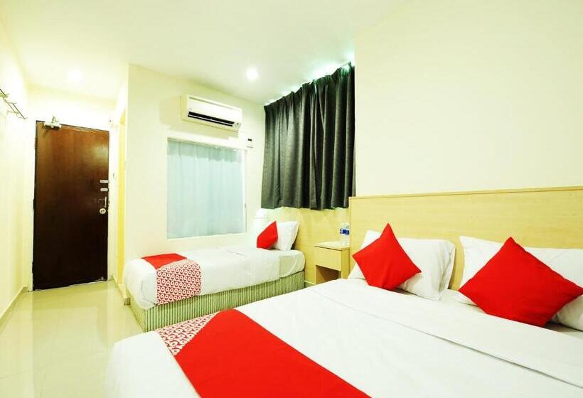سوییت سوپریور, Batu Caves Star Hotel By Oyo Rooms
