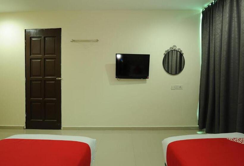 اتاق لوکس, Batu Caves Star Hotel By Oyo Rooms