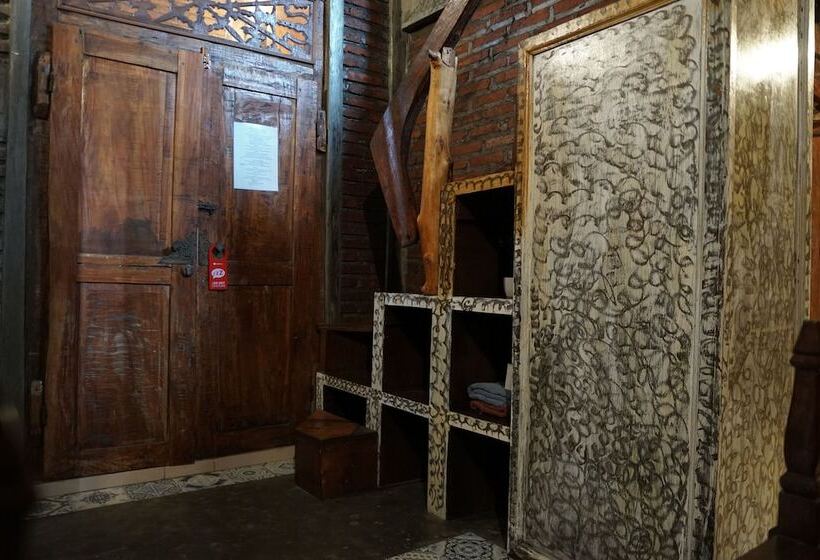 Quarto Deluxe, Twospaces Living At Bunga Desa, Jimbaran