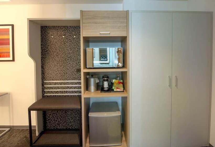 高级客房, Holiday Inn & Suites   Merida La Isla, An Ihg