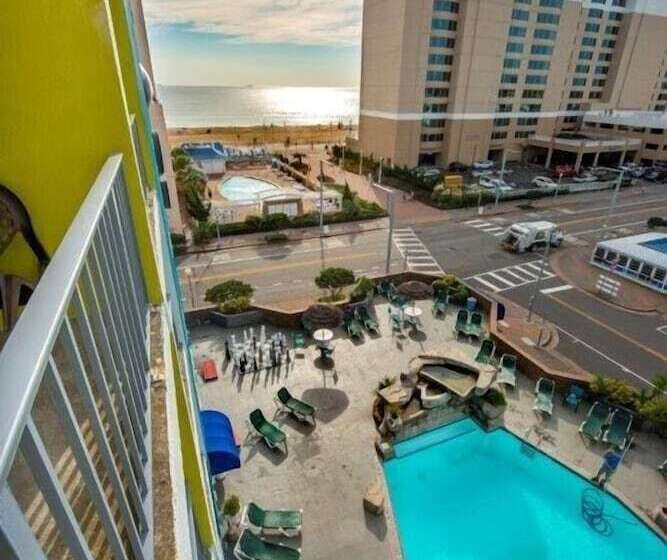 اتاق استاندارد با 2 تخت دوبل, Days Inn By Wyndham Virginia Beach At The Beach