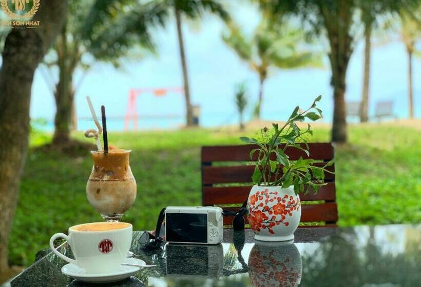 اتاق استاندارد با چشم‌انداز دریا, Tan Son Nhat Con Dao Resort