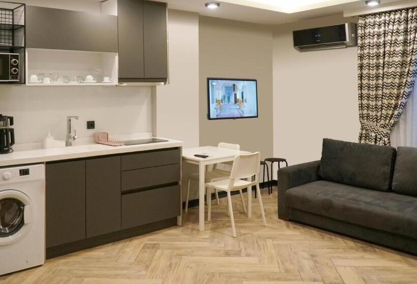 سوییت لوکس, Meyde Boutique Suites