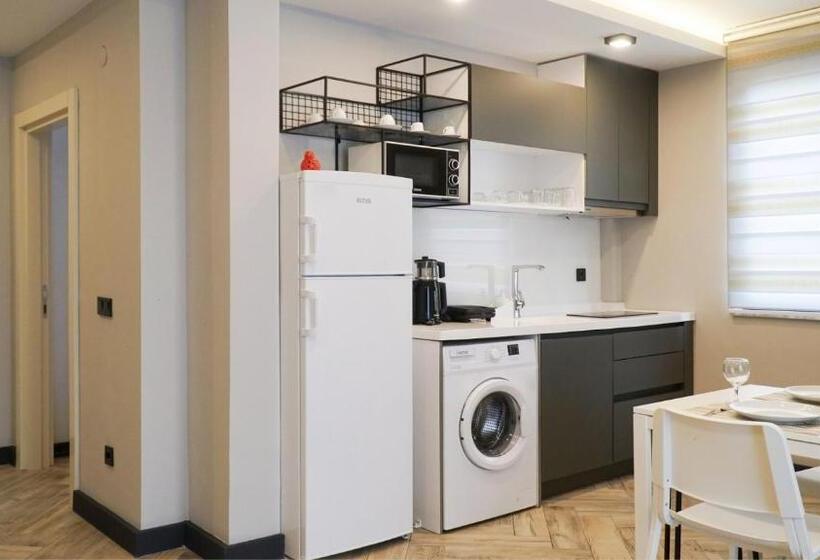 سوییت لوکس, Meyde Boutique Suites