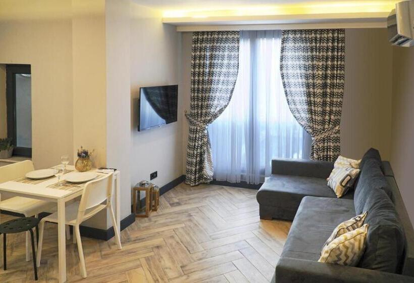 سوییت لوکس, Meyde Boutique Suites
