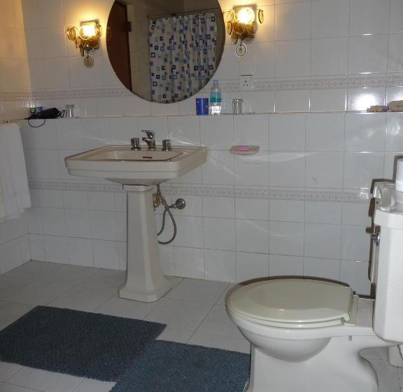 Quarto Standard Banheira Exterior, Cinnamon Bungalow
