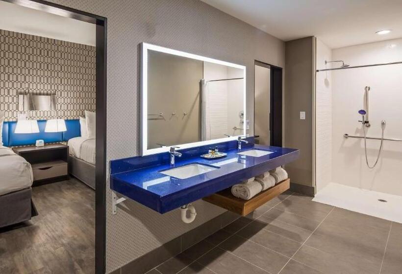 اتاق استاندارد برای معلولان, Glō Best Western Tulsa Catoosa East Route 66