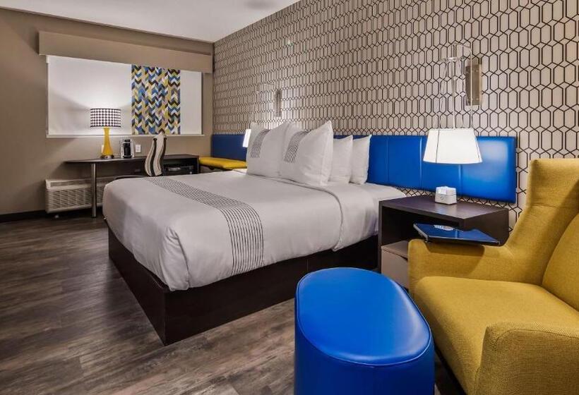 اتاق استاندارد با تخت بزرگ, Glō Best Western Tulsa Catoosa East Route 66