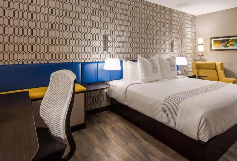 اتاق استاندارد با تخت بزرگ برای معلولان, Glō Best Western Tulsa Catoosa East Route 66