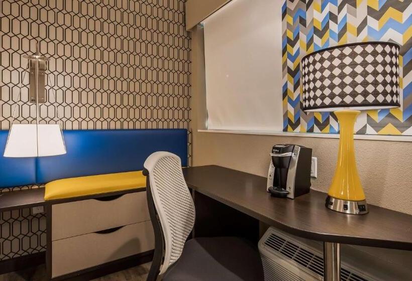 اتاق استاندارد برای معلولان, Glō Best Western Tulsa Catoosa East Route 66