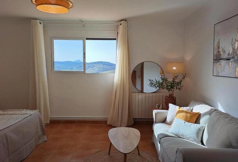Номер Стандарт Вид на Горы, Hostal Mirall Rural
