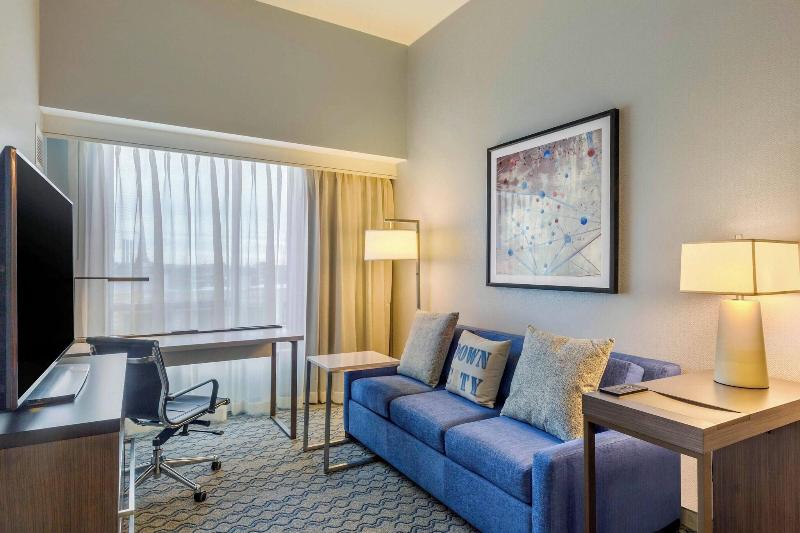 سوئیت با تخت بزرگ, Residence Inn Providence Downtown