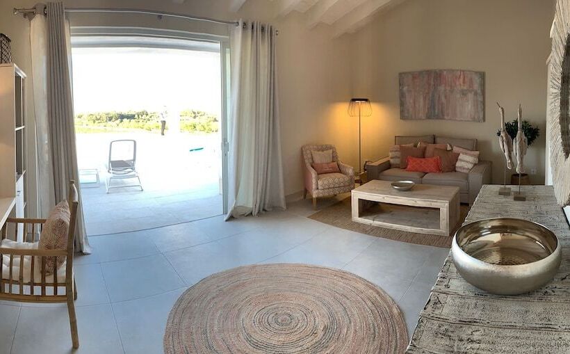 Люкс Повышенной Комфортности, Agroturismo Llucasaldent Gran Menorca   Adults Only
