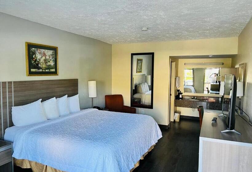스탠다드 룸 킹사이즈 침대, Alpine Valley Inn