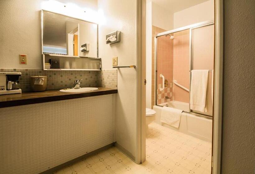 Family Suite, Dreamers Lodge