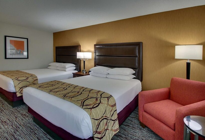 اتاق لوکس, Drury Inn & Suites Evansville East