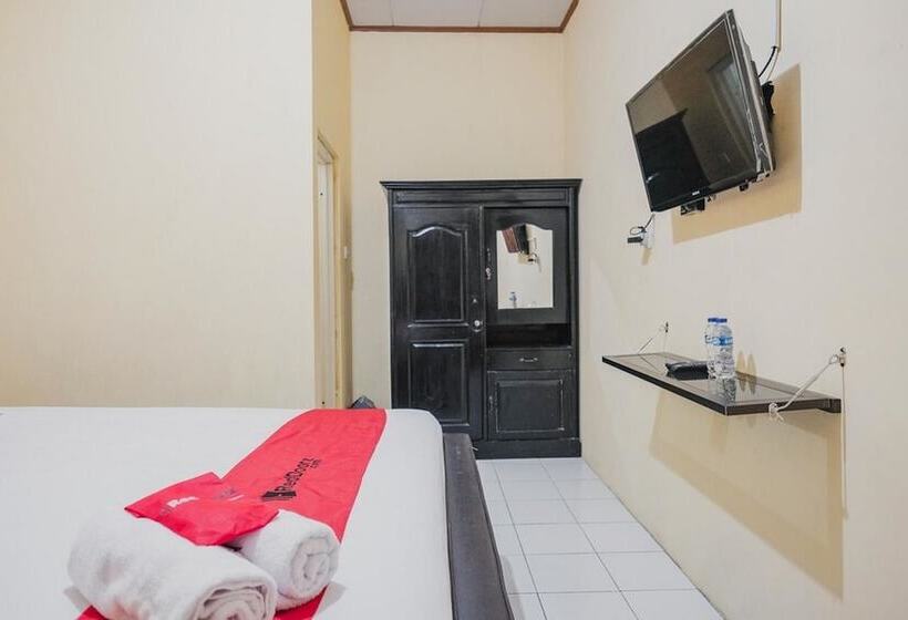 Номер Стандарт, Reddoorz Syariah Near Stadion Maulana Yusuf