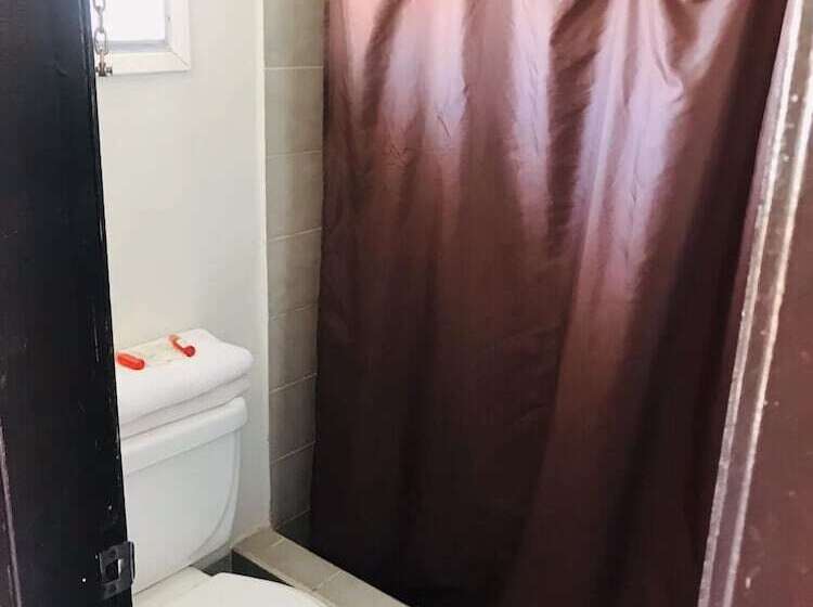 スタンダード5人部屋, Chapala
