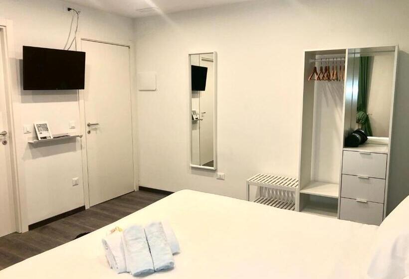 Superior studio with balcony, Mimì Rooms&studios