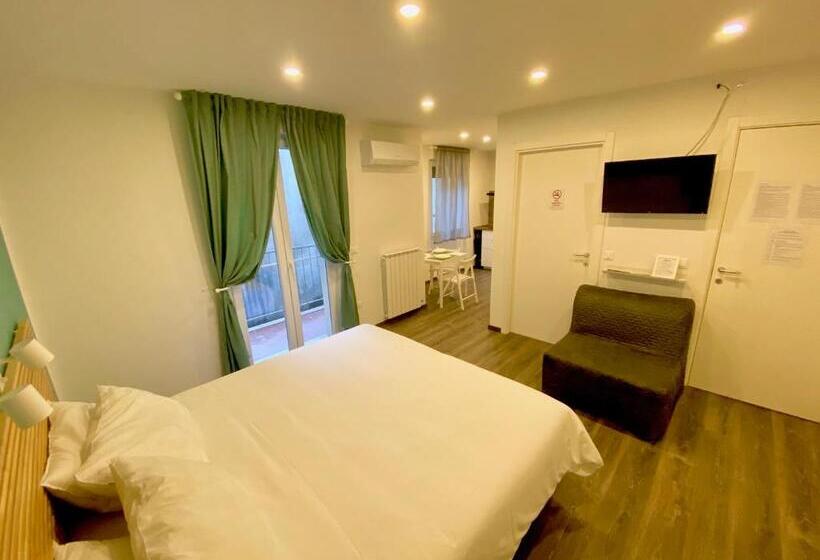Superior studio with balcony, Mimì Rooms&studios