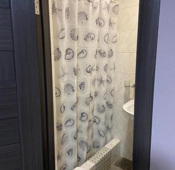 اتاق سوپریور خانوادگی, Guest House Max