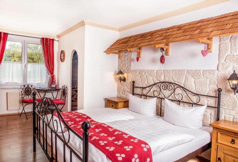 Номер Стандарт, Traditions Gasthaus Bayrischer Hof