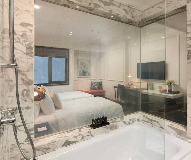 Superior Interior Room, Anatole Hotel Hanoi