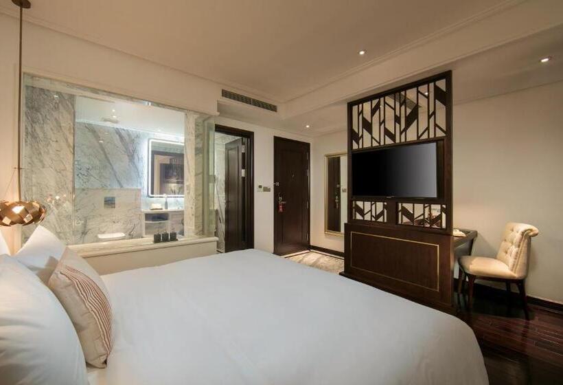 Superior Interior Room, Anatole Hotel Hanoi