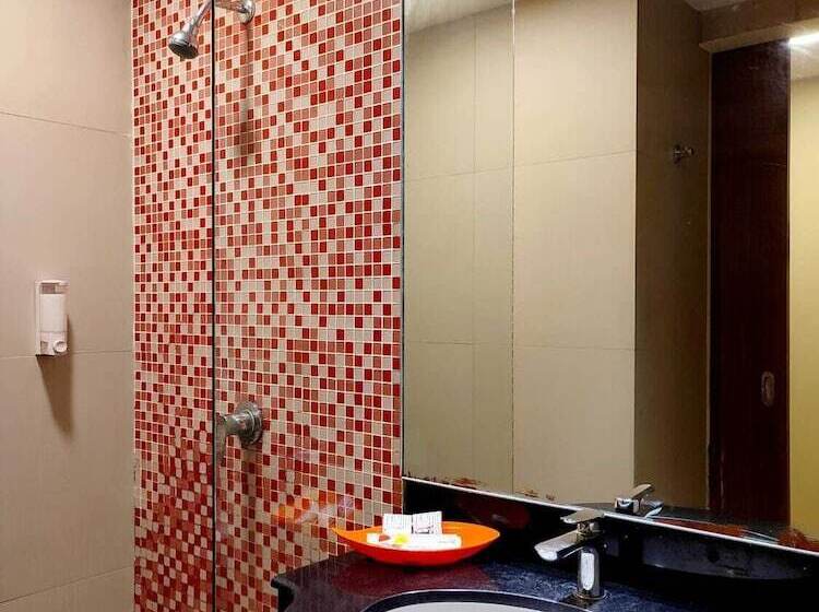 Номер Superior, Front One Hotel Purwodadi