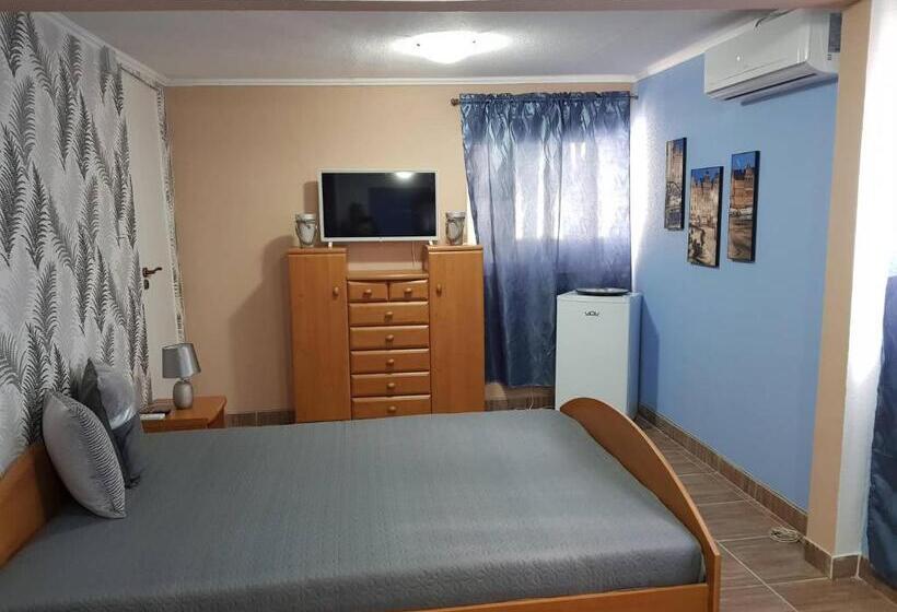 디럭스 룸, Airport16 Bed And Breakfast