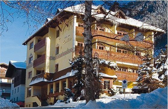 Номер Стандарт, Garni Caroline
