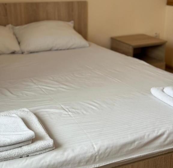 Quarto Estandar, Laguna