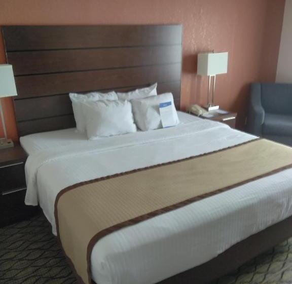 Стандартный Номер Кровать Кинг, Baymont By Wyndham Madison Heights Detroit Area